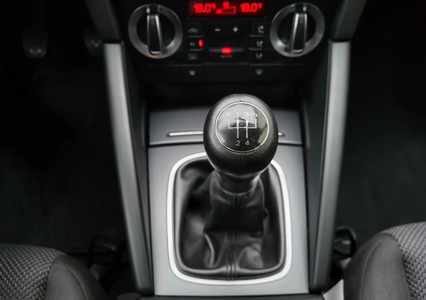 Audi A3 cena 31400 przebieg: 251000, rok produkcji 2012 z Ruciane-Nida małe 232